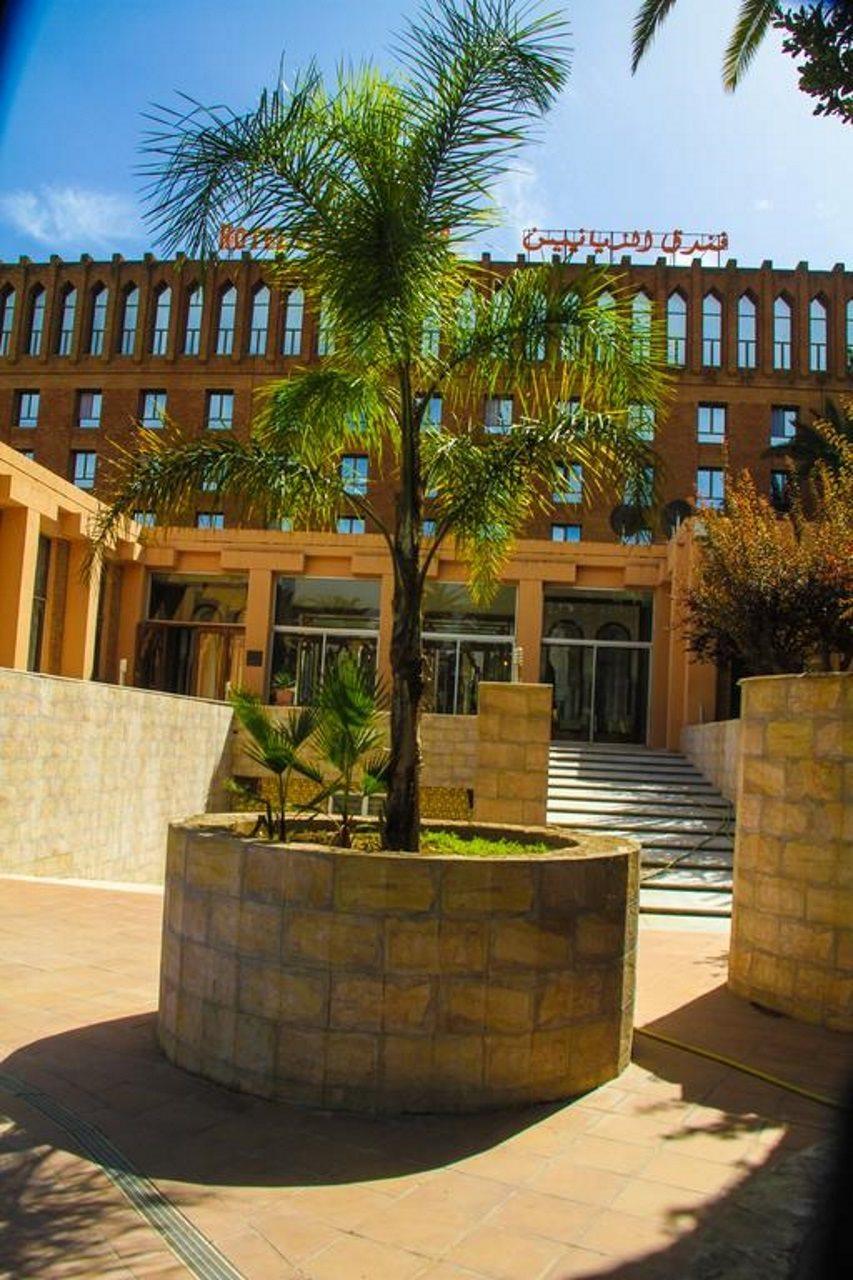 Hotel Les Zianides Tilimsan Zewnętrze zdjęcie